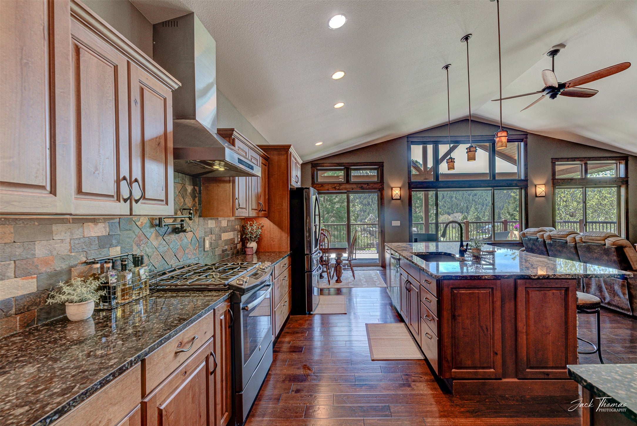 Helena, Montana, 59601, United States, 5 Bedrooms Bedrooms, ,3 BathroomsBathrooms,Residential,Active,2040229