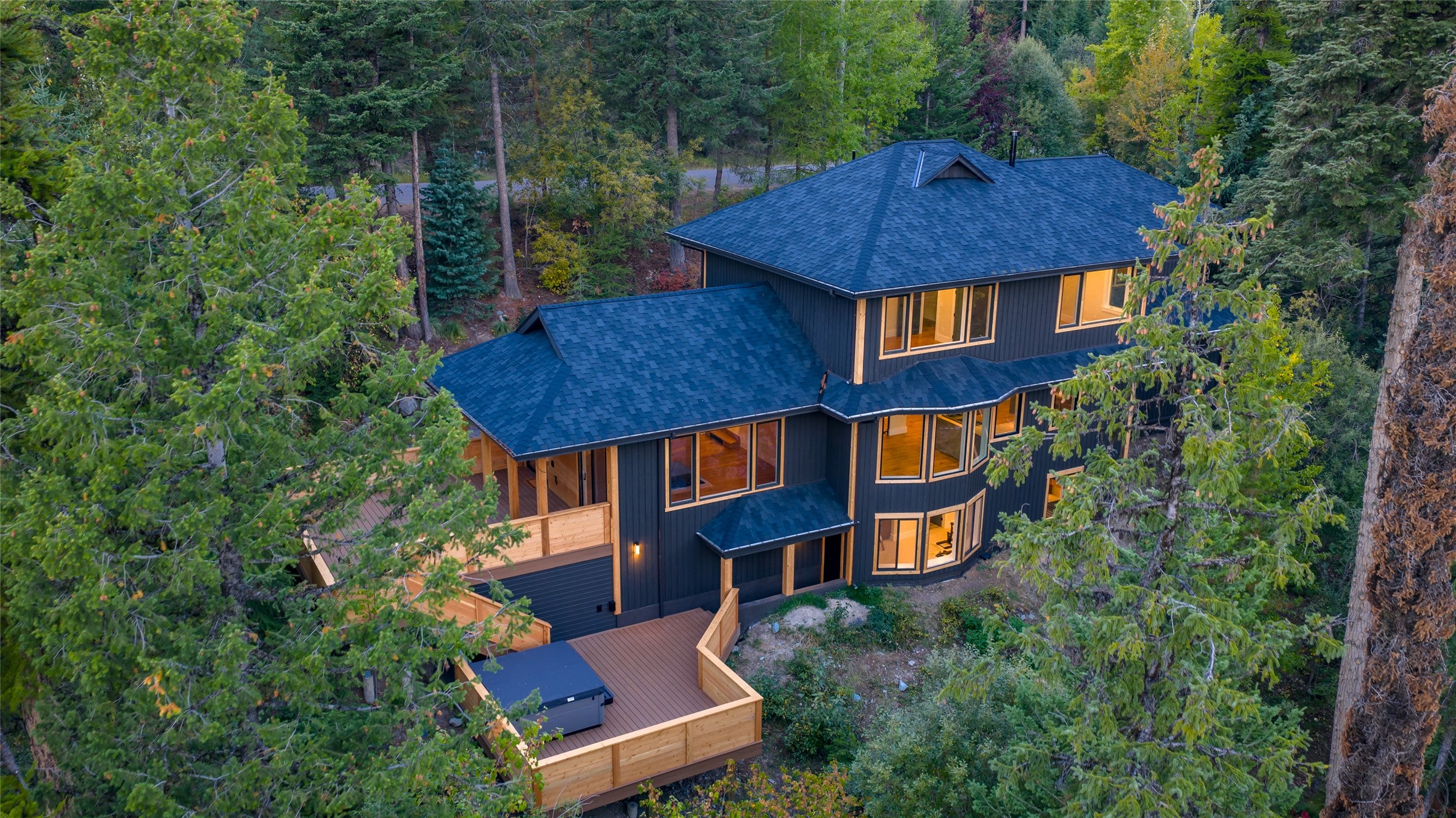 Whitefish, Montana, 59937, United States, 4 Bedrooms Bedrooms, ,4 BathroomsBathrooms,Residential,Active,1952623