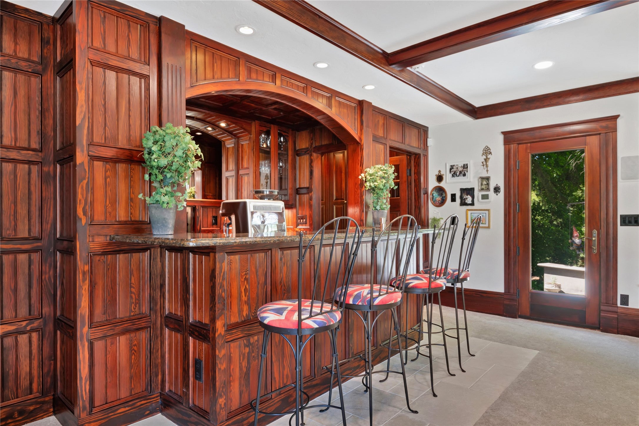 Missoula, Montana, 59802, United States, 5 Bedrooms Bedrooms, ,6 BathroomsBathrooms,Residential,Active,1753892