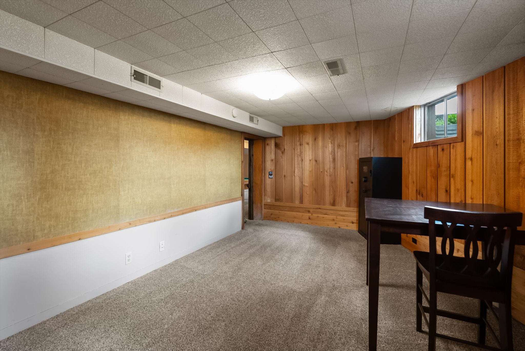 Columbia Falls, Montana, 59912, United States, 5 Bedrooms Bedrooms, ,3 BathroomsBathrooms,Residential,Active,1986898