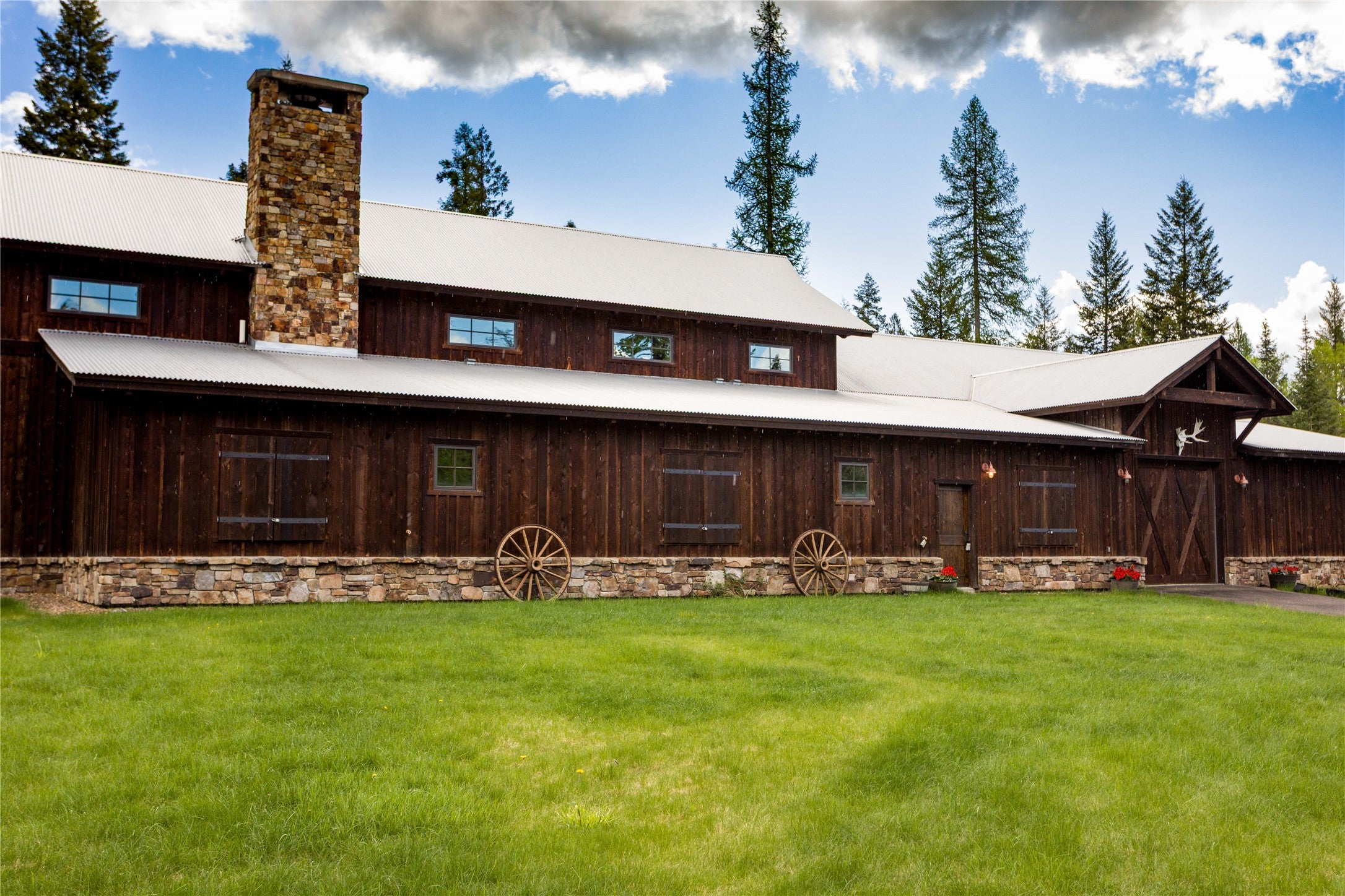 Whitefish, Montana, 59937, United States, 3 Bedrooms Bedrooms, ,4 BathroomsBathrooms,Residential,Active,1828694