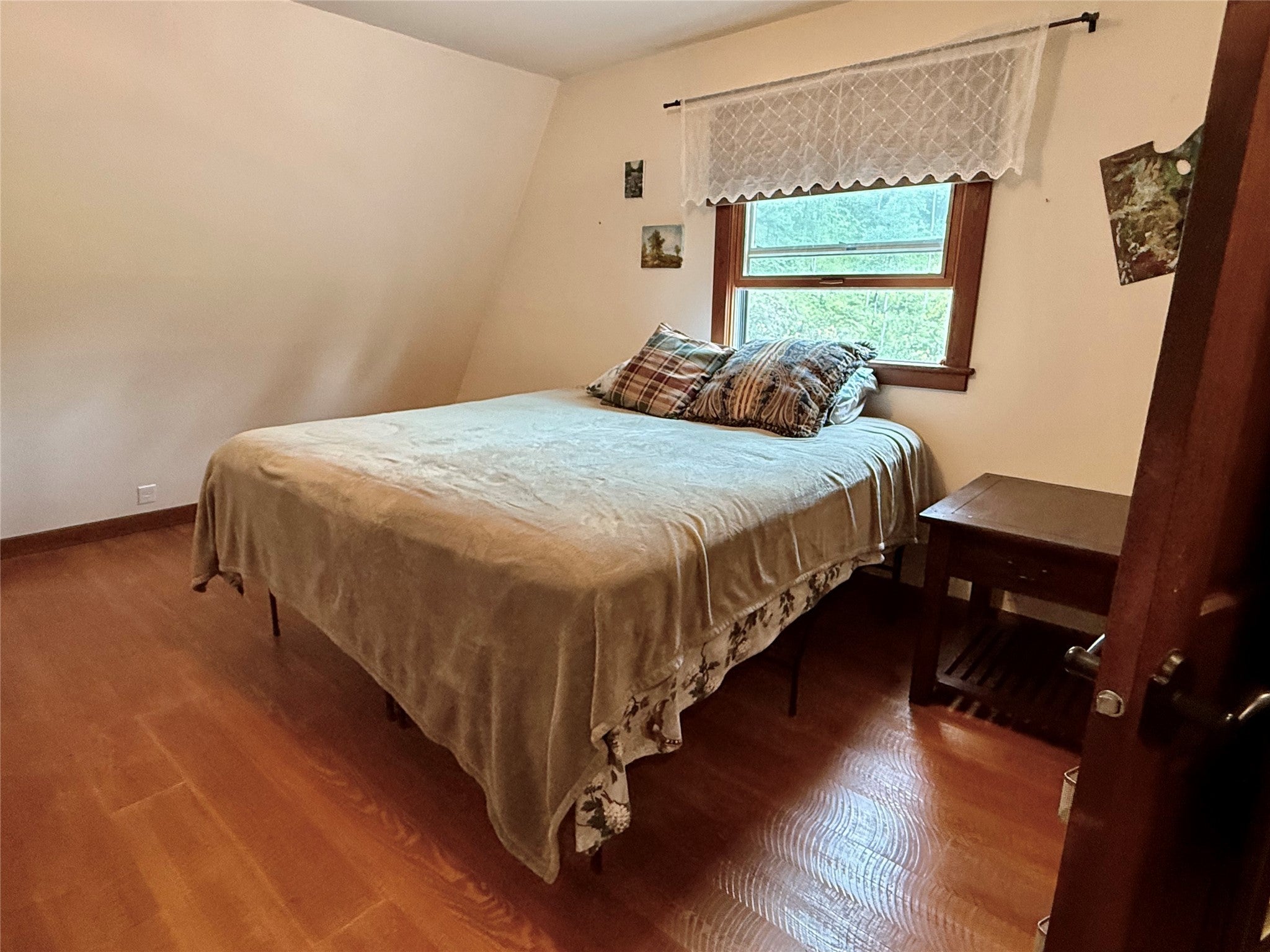 Whitefish, Montana, 59937, United States, 4 Bedrooms Bedrooms, ,5 BathroomsBathrooms,Residential,Active,1905114
