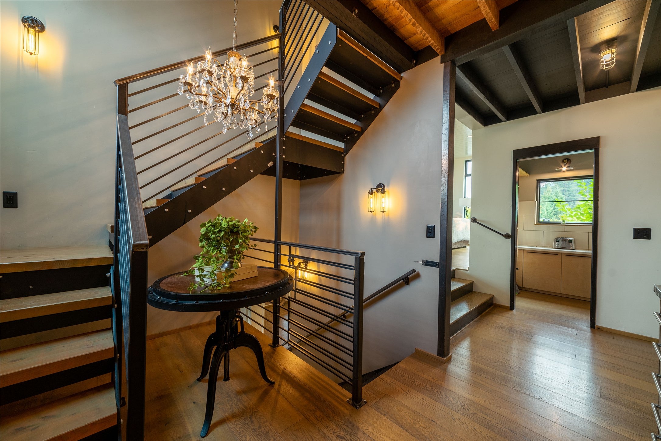 Kalispell, Montana, 59901, United States, 5 Bedrooms Bedrooms, ,4 BathroomsBathrooms,Residential,Active,1952460