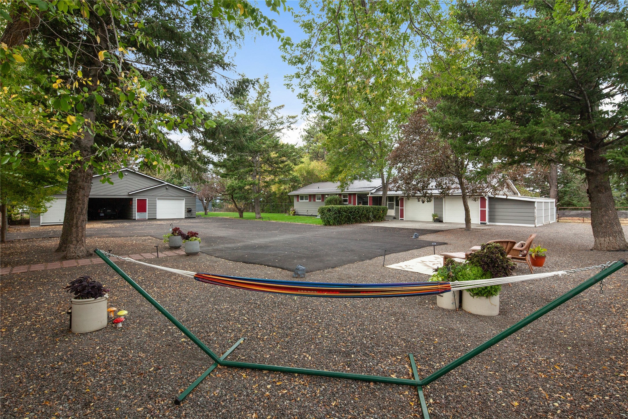 Columbia Falls, Montana, 59912, United States, 14 Bedrooms Bedrooms, ,8 BathroomsBathrooms,Residential,Active,1970926