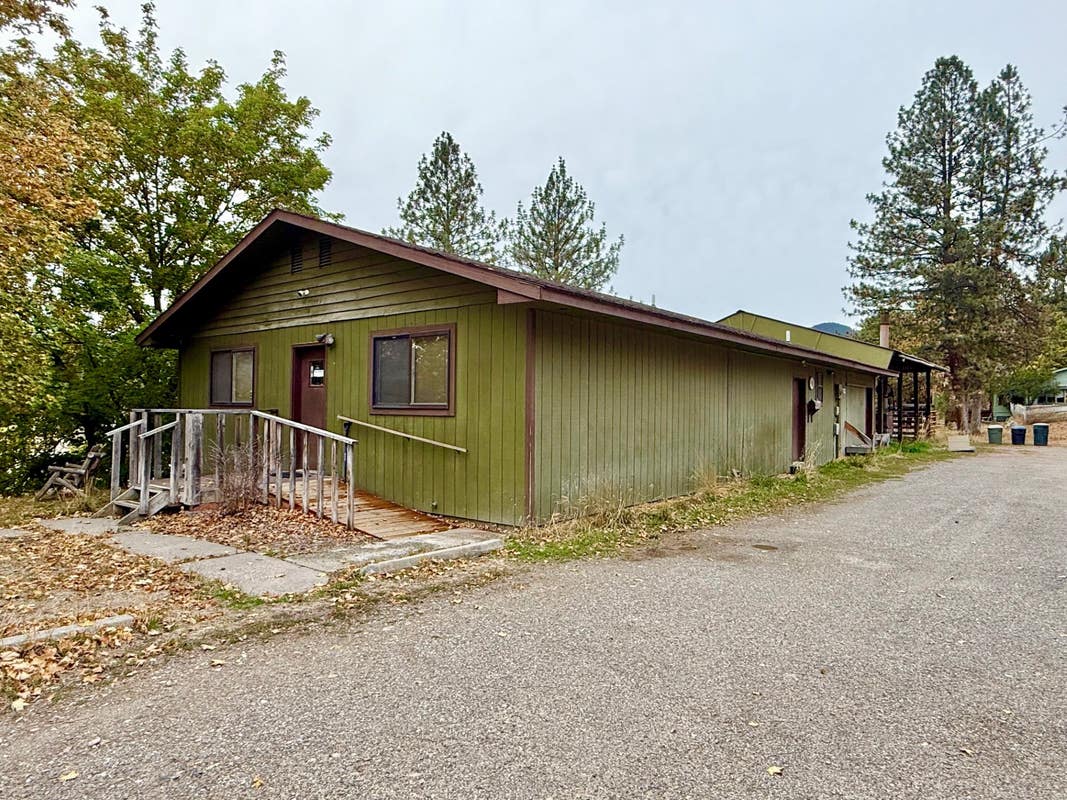 7273 MT HIGHWAY 200, PLAINS, MT 59859 RE/MAX