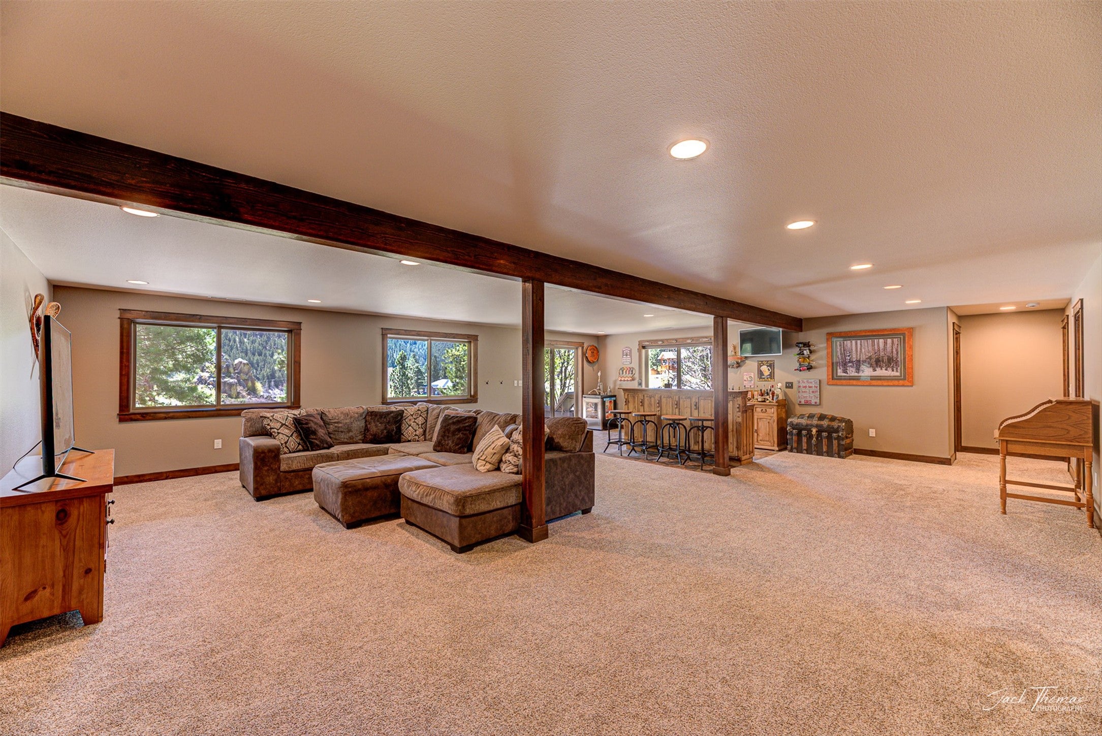 Helena, Montana, 59601, United States, 5 Bedrooms Bedrooms, ,3 BathroomsBathrooms,Residential,Active,2040229