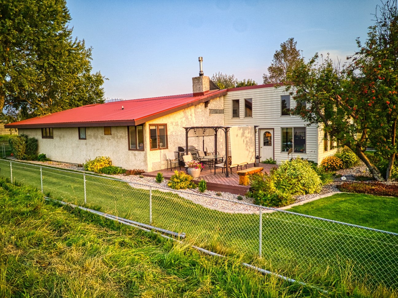 Corvallis, Montana, 59828, United States, 3 Bedrooms Bedrooms, ,2 BathroomsBathrooms,Residential,Active,1769348
