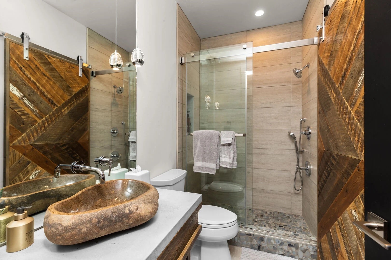 Whitefish, Montana, 59937, United States, 7 Bedrooms Bedrooms, ,5 BathroomsBathrooms,Residential,Active,1914927