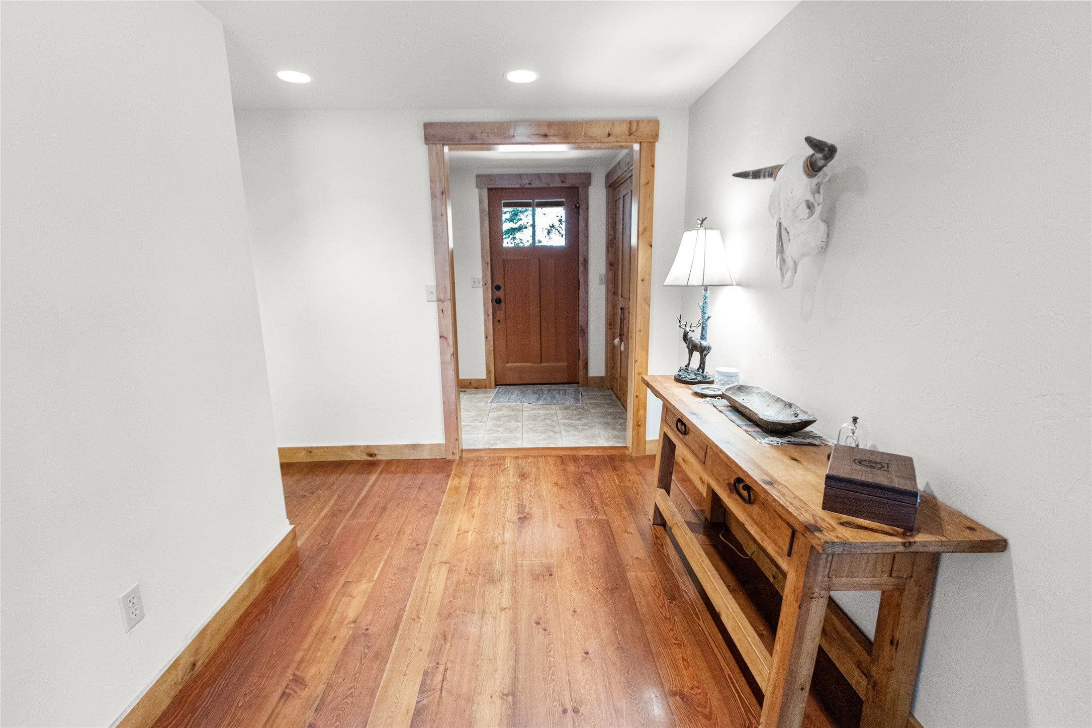Bigfork, Montana, 59911, United States, 4 Bedrooms Bedrooms, ,2 BathroomsBathrooms,Residential,Active,1914637