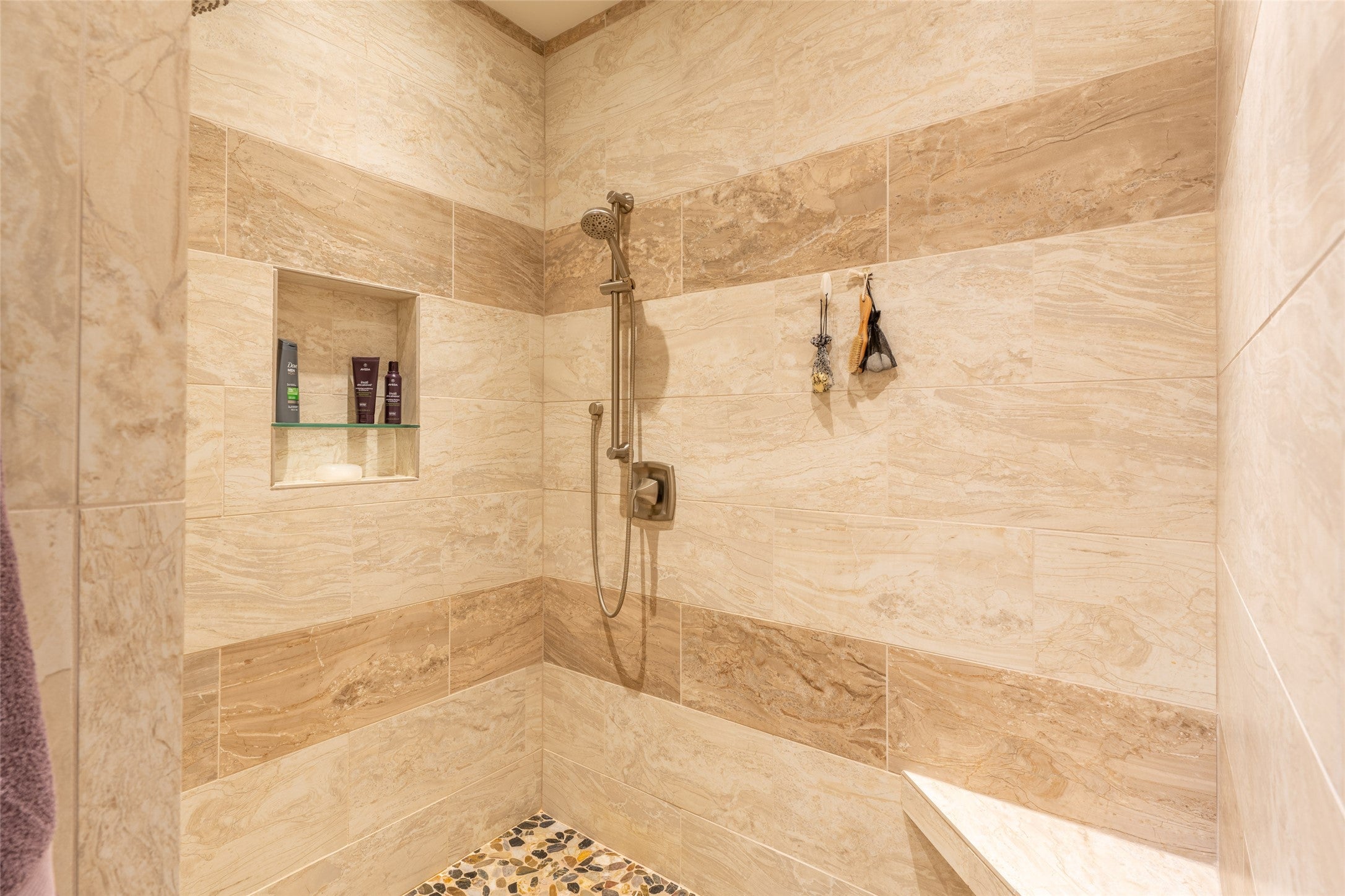 Columbia Falls, Montana, 59912, United States, ,3 BathroomsBathrooms,Residential,Active,1841309