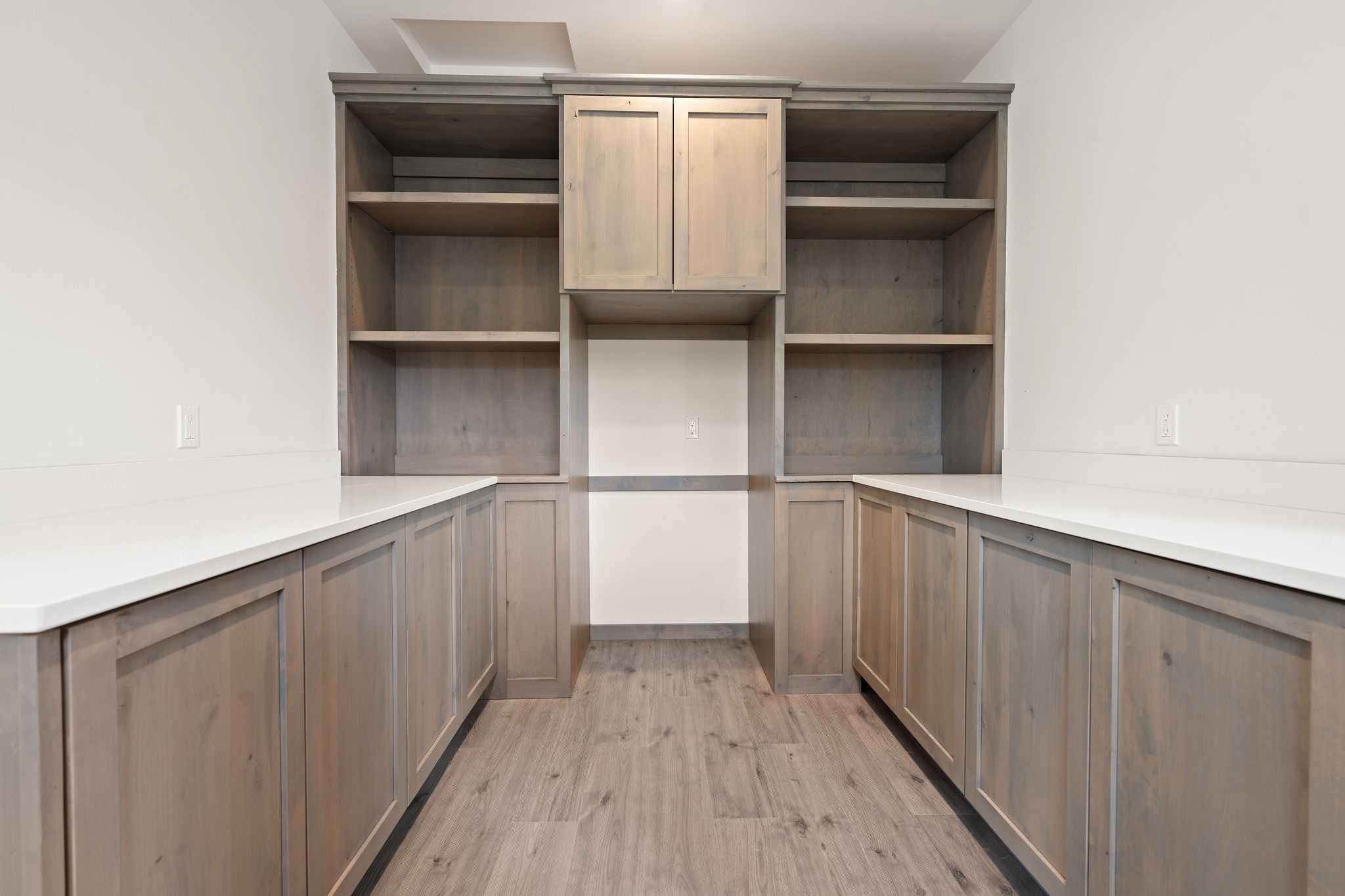 Lakeside, Montana, 59922, United States, 4 Bedrooms Bedrooms, ,4 BathroomsBathrooms,Residential,Active,1914632