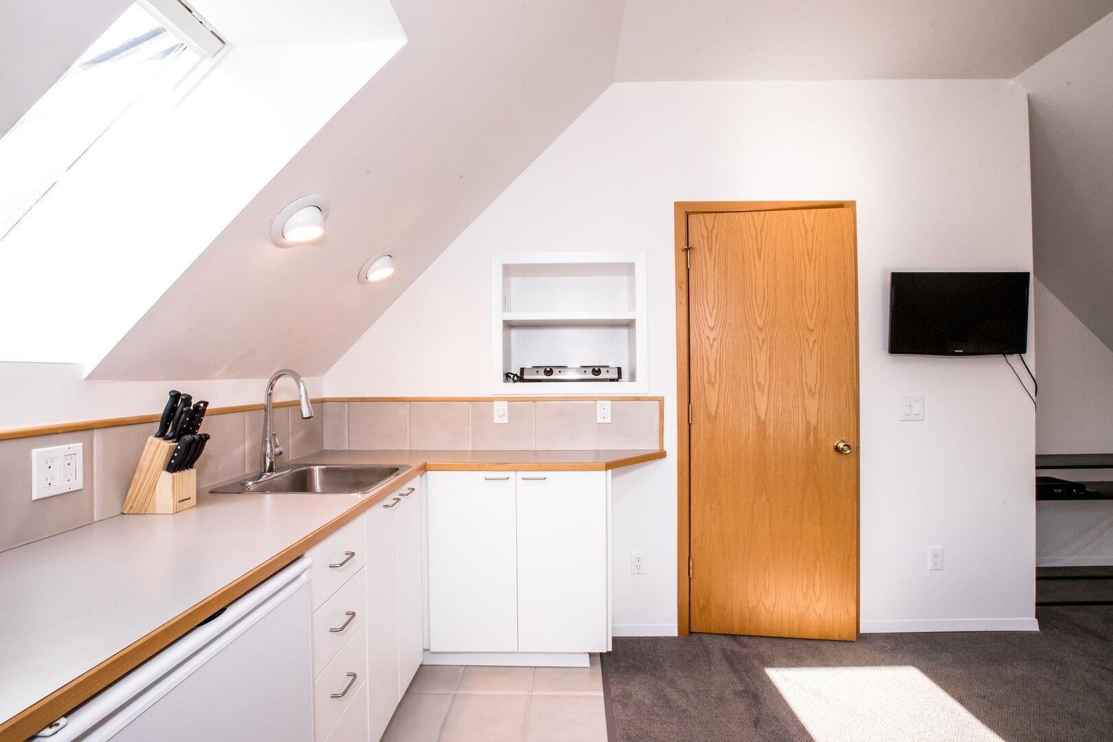 Whitefish, Montana, 59937, United States, 7 Bedrooms Bedrooms, ,5 BathroomsBathrooms,Residential,Active,1914927