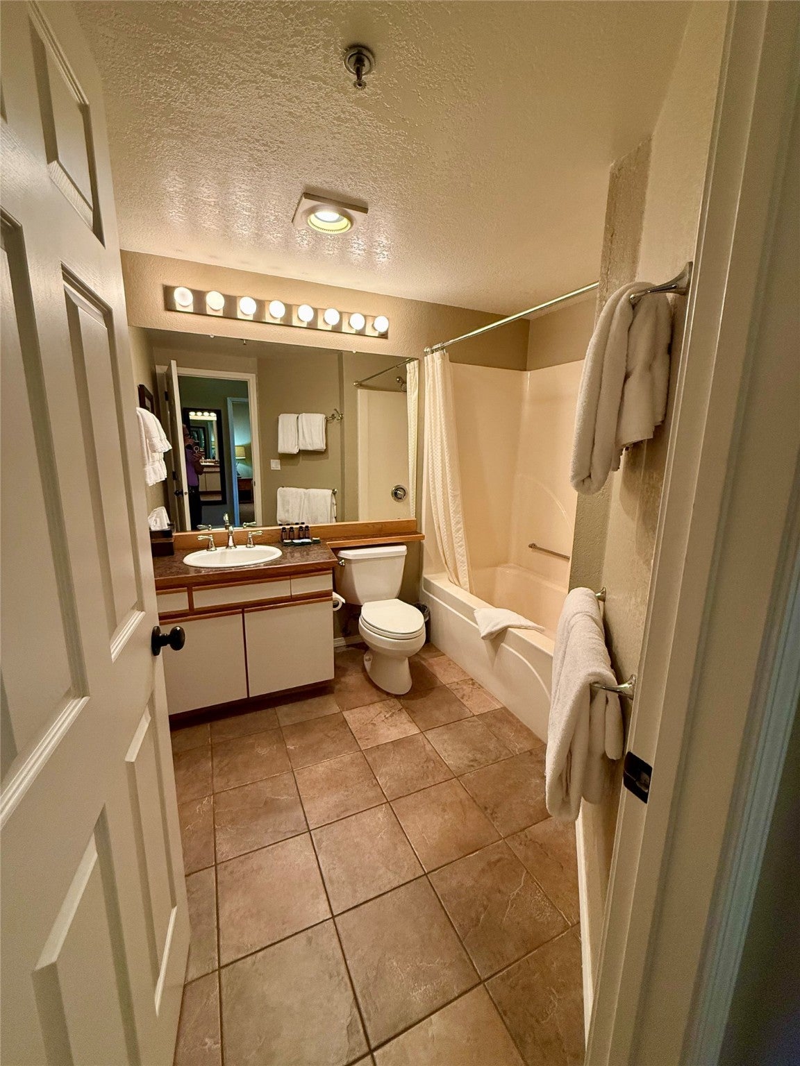 Whitefish, Montana, 59937, United States, 2 Bedrooms Bedrooms, ,2 BathroomsBathrooms,Residential,Active,1946322