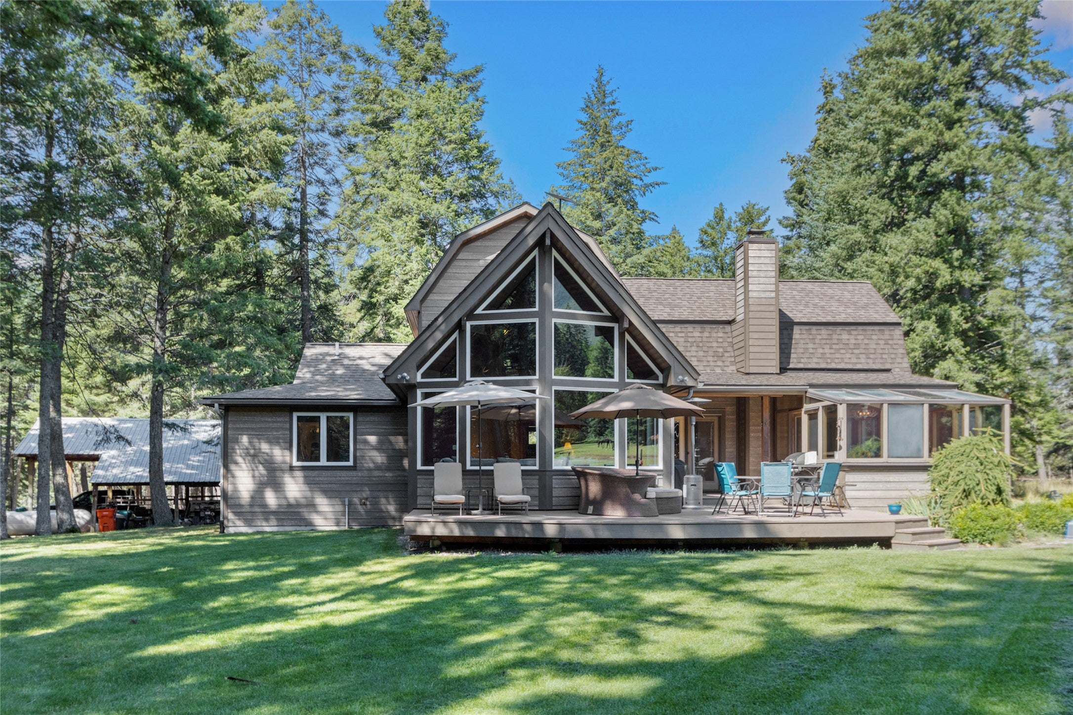 Bigfork, Montana, 59911, United States, 4 Bedrooms Bedrooms, ,2 BathroomsBathrooms,Residential,Active,1914637