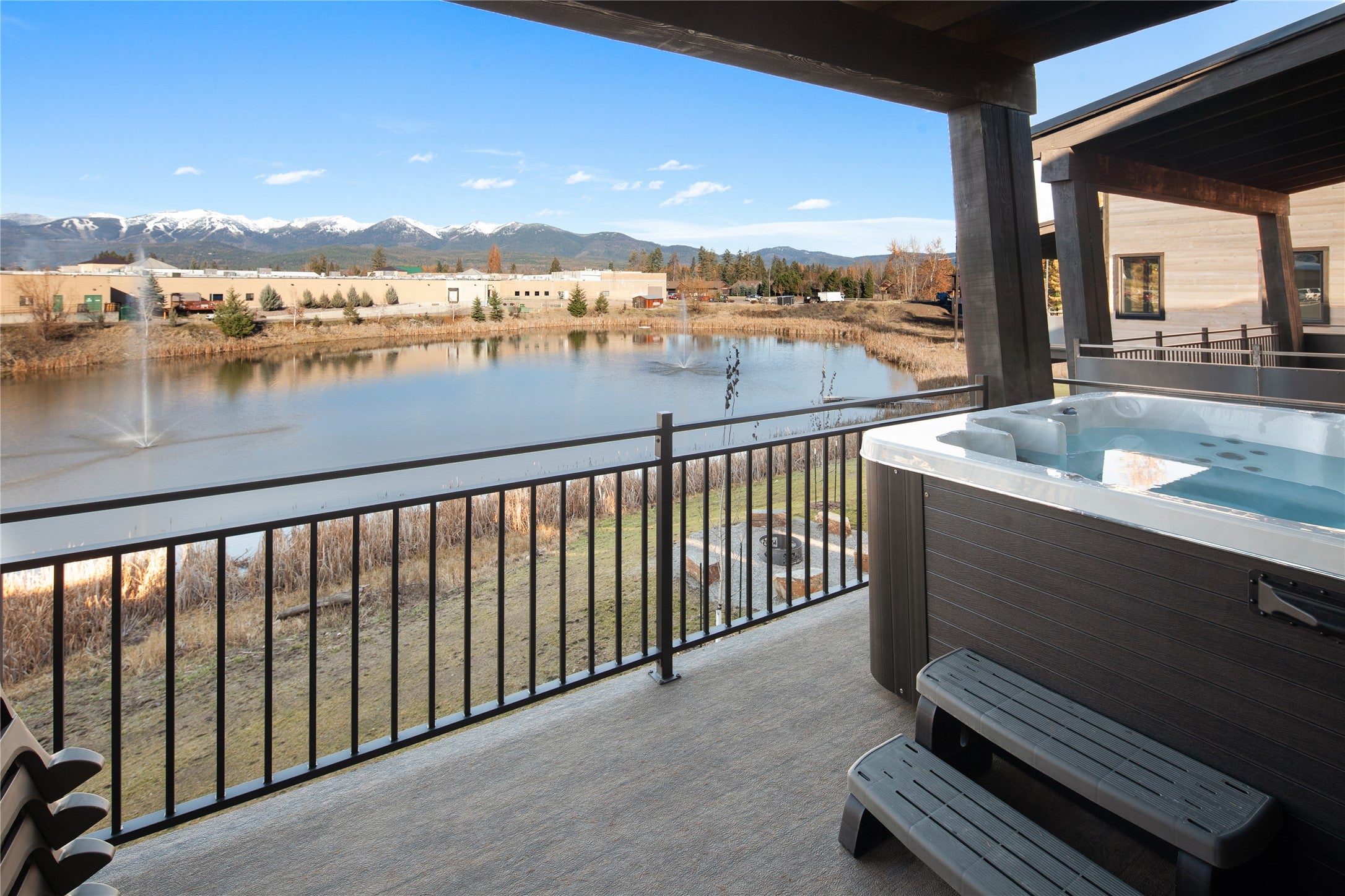 Whitefish, Montana, 59937, United States, 2 Bedrooms Bedrooms, ,3 BathroomsBathrooms,Residential,Active,1871606