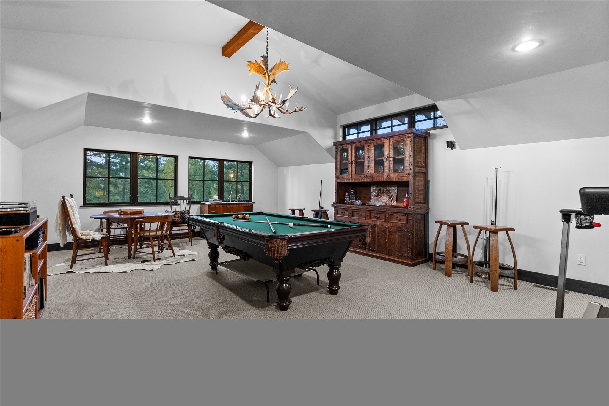 Whitefish, Montana, 59937, United States, 4 Bedrooms Bedrooms, ,4 BathroomsBathrooms,Residential,Active,1764537