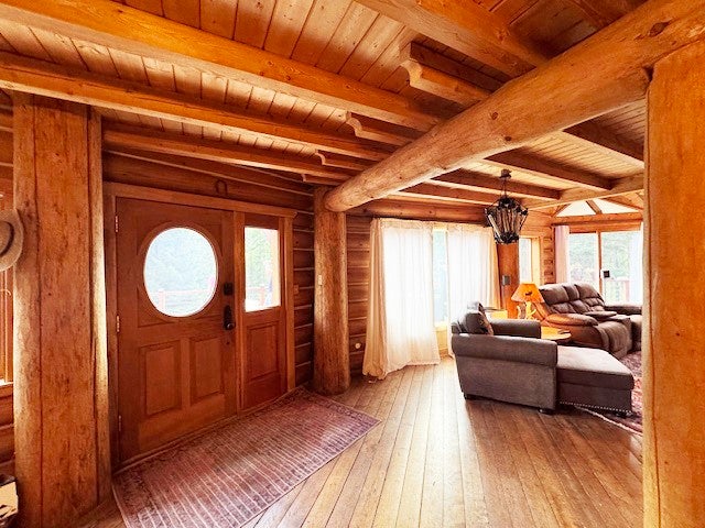 Whitefish, Montana, 59937, United States, 4 Bedrooms Bedrooms, ,3 BathroomsBathrooms,Residential,Active,1889340
