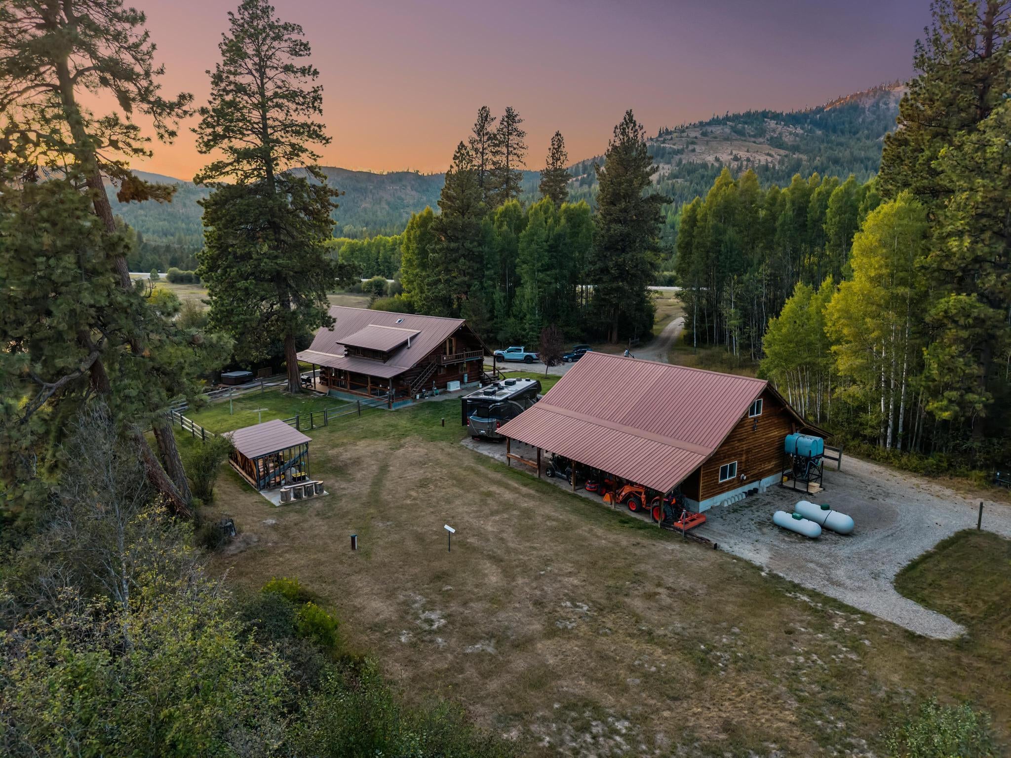 Libby, Montana, 59923, United States, 3 Bedrooms Bedrooms, ,2 BathroomsBathrooms,Residential,Active,1945847