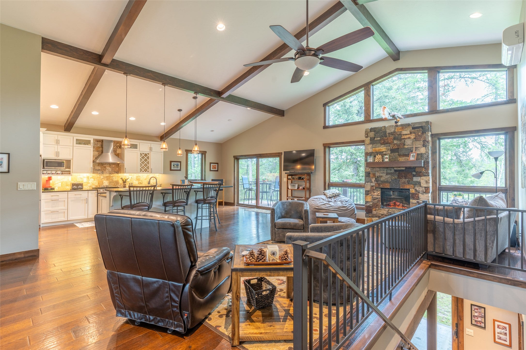 Columbia Falls, Montana, 59912, United States, ,3 BathroomsBathrooms,Residential,Active,1841309