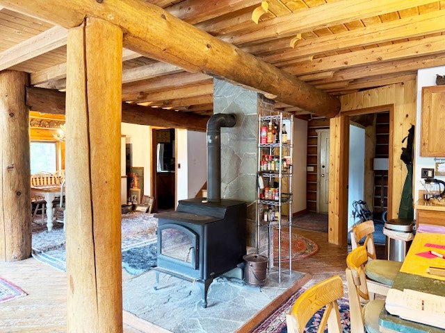 Whitefish, Montana, 59937, United States, 4 Bedrooms Bedrooms, ,3 BathroomsBathrooms,Residential,Active,1889340