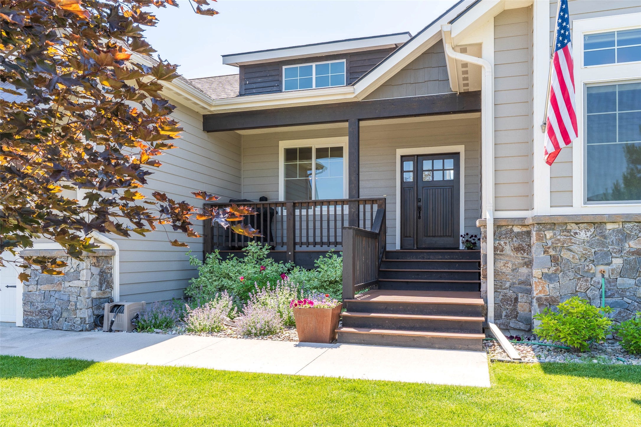 Kalispell, Montana, 59901, United States, 5 Bedrooms Bedrooms, ,3 BathroomsBathrooms,Residential,Active,1880177
