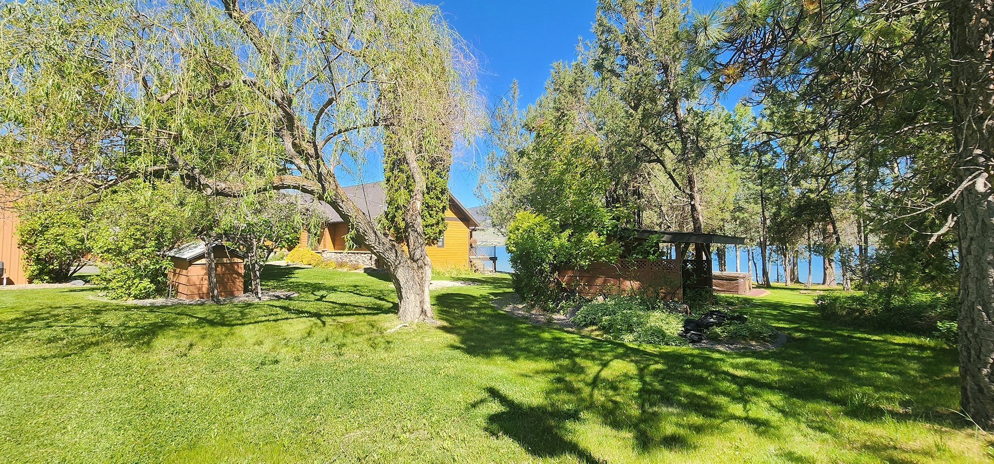 Big Arm, Montana, 59910, United States, 3 Bedrooms Bedrooms, ,2 BathroomsBathrooms,Residential,Active,1745614