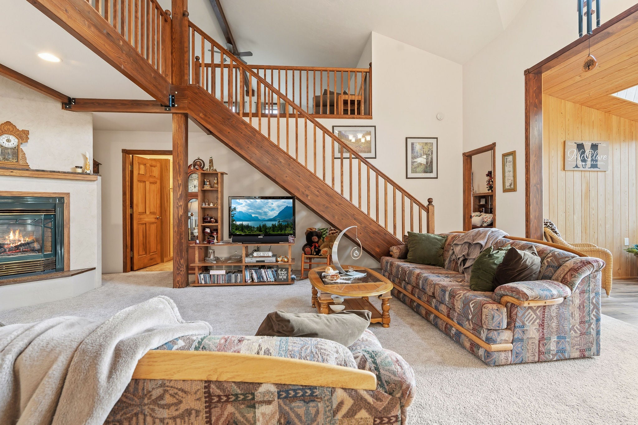 Somers, Montana, 59932, United States, 4 Bedrooms Bedrooms, ,4 BathroomsBathrooms,Residential,Active,2009840