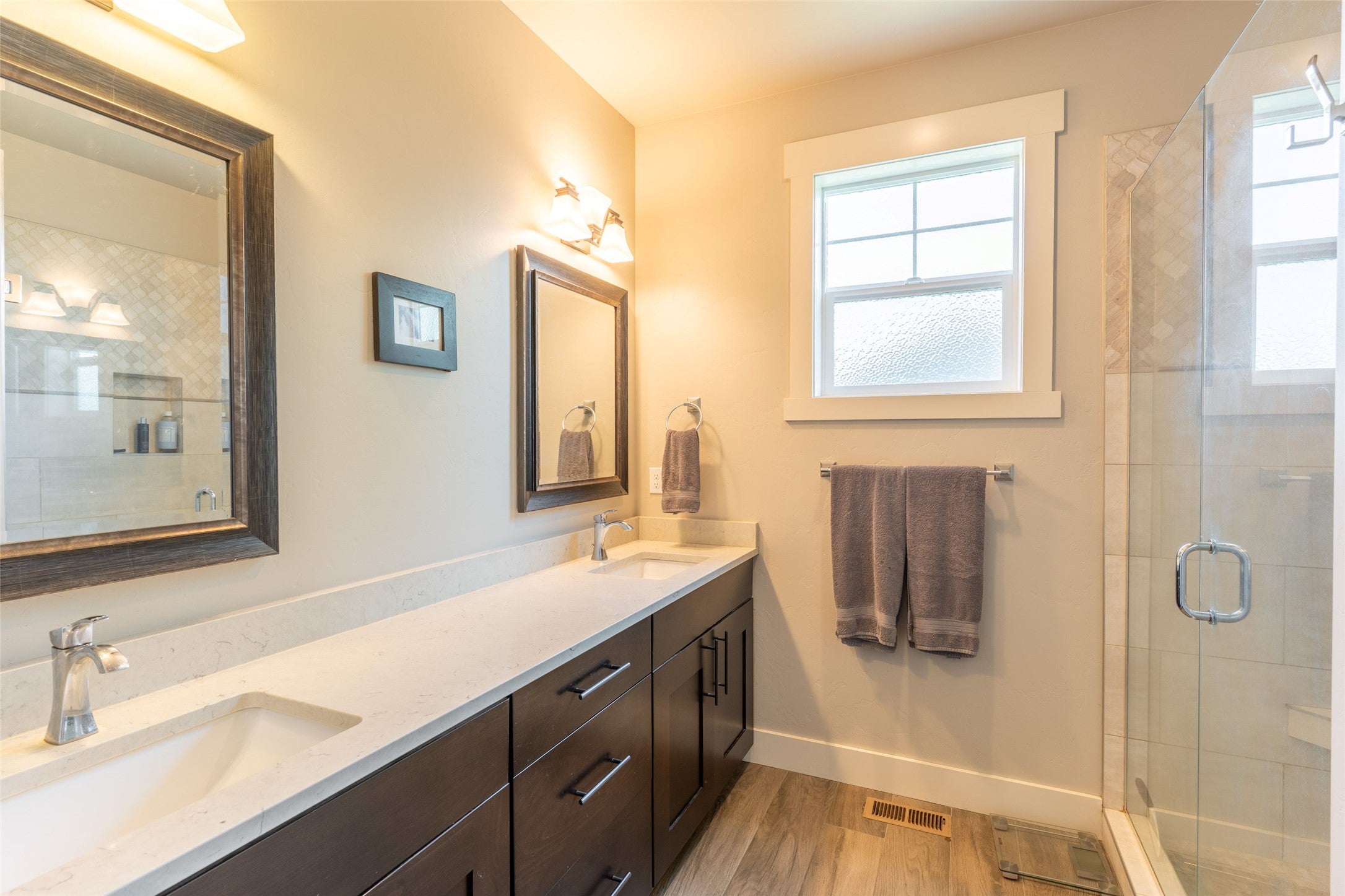 Kalispell, Montana, 59901, United States, 5 Bedrooms Bedrooms, ,3 BathroomsBathrooms,Residential,Active,1880177