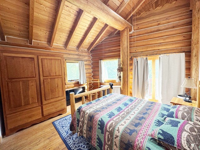 Whitefish, Montana, 59937, United States, 4 Bedrooms Bedrooms, ,3 BathroomsBathrooms,Residential,Active,1889340