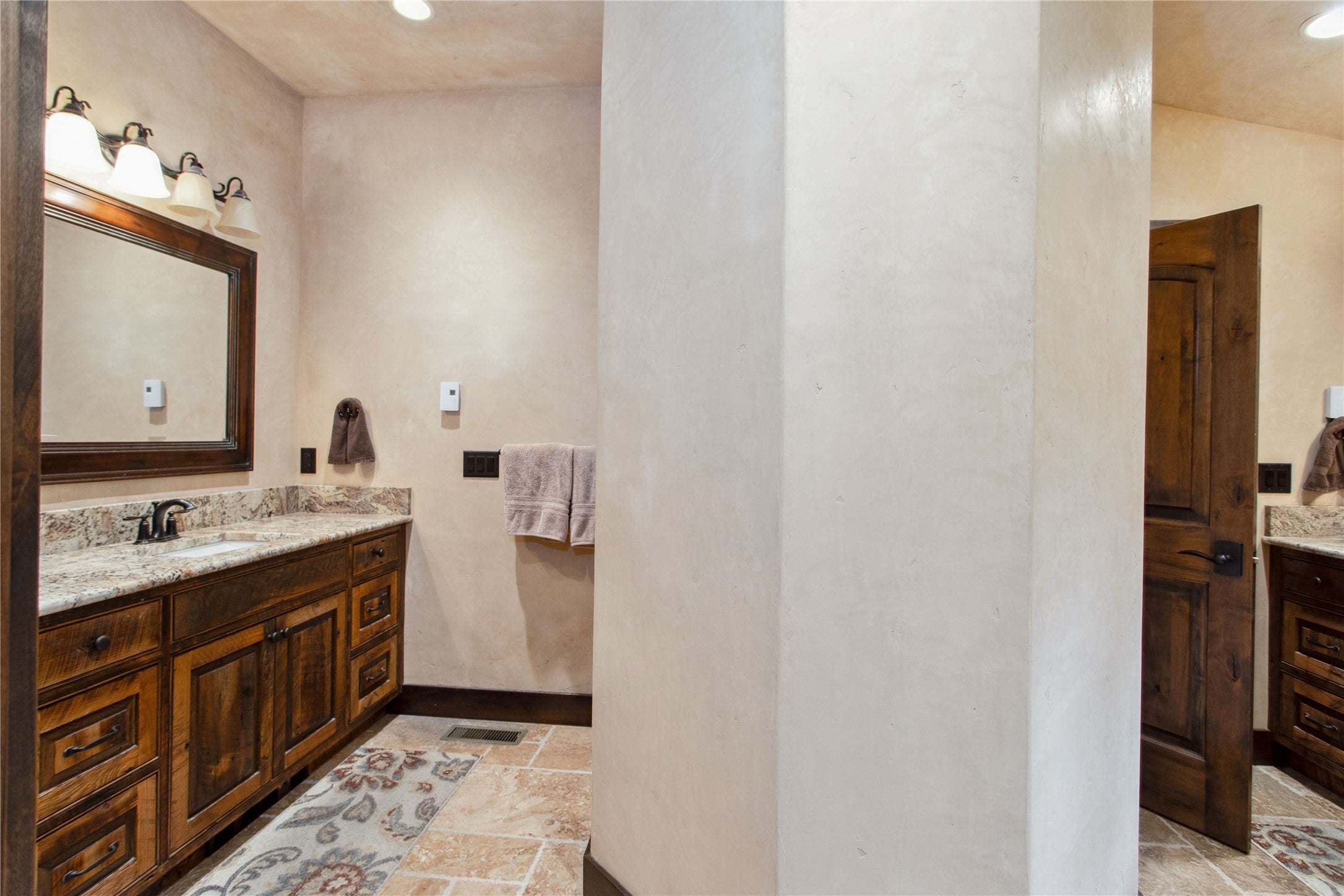 Whitefish, Montana, 59937, United States, 3 Bedrooms Bedrooms, ,4 BathroomsBathrooms,Residential,Active,1828694