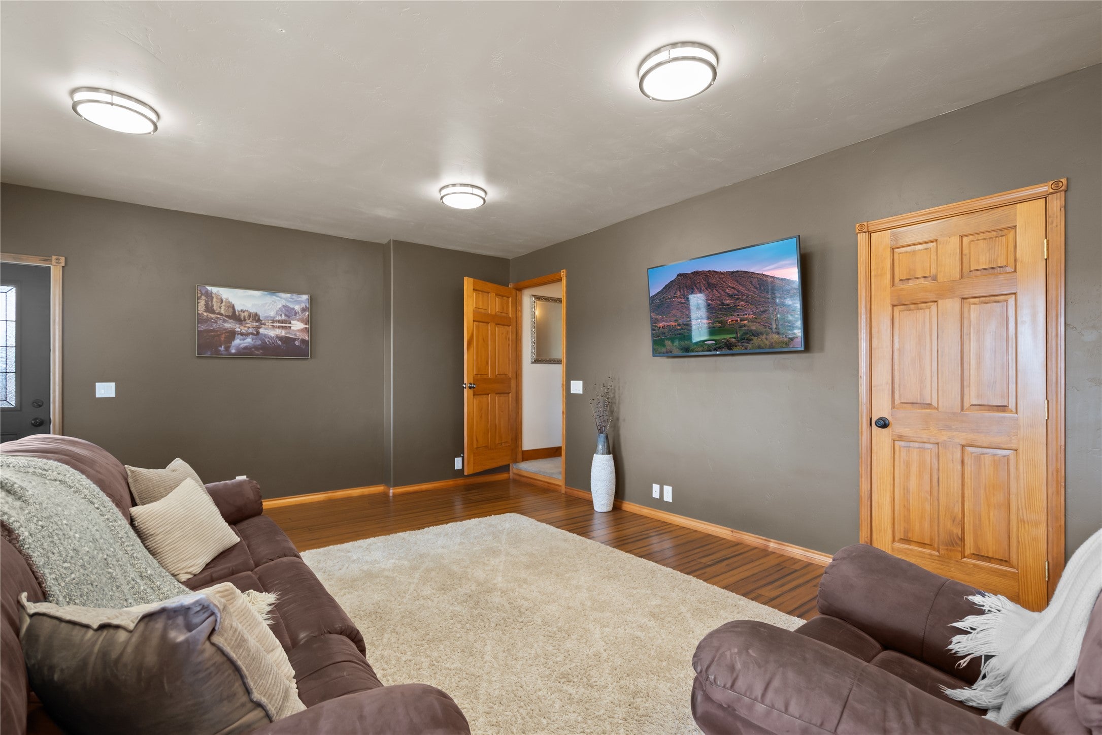 Kalispell, Montana, 59901, United States, 5 Bedrooms Bedrooms, ,3 BathroomsBathrooms,Residential,Active,1753509
