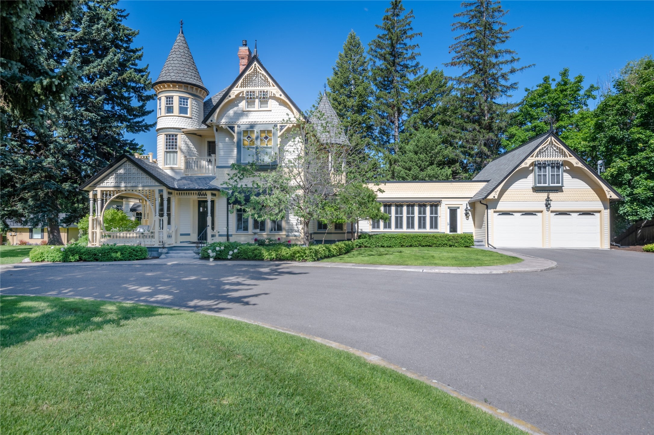 Missoula, Montana, 59802, United States, 5 Bedrooms Bedrooms, ,6 BathroomsBathrooms,Residential,Active,1753892