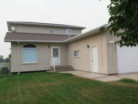 3221 9TH AVE N, GREAT FALLS, MT 59401 - Image 1