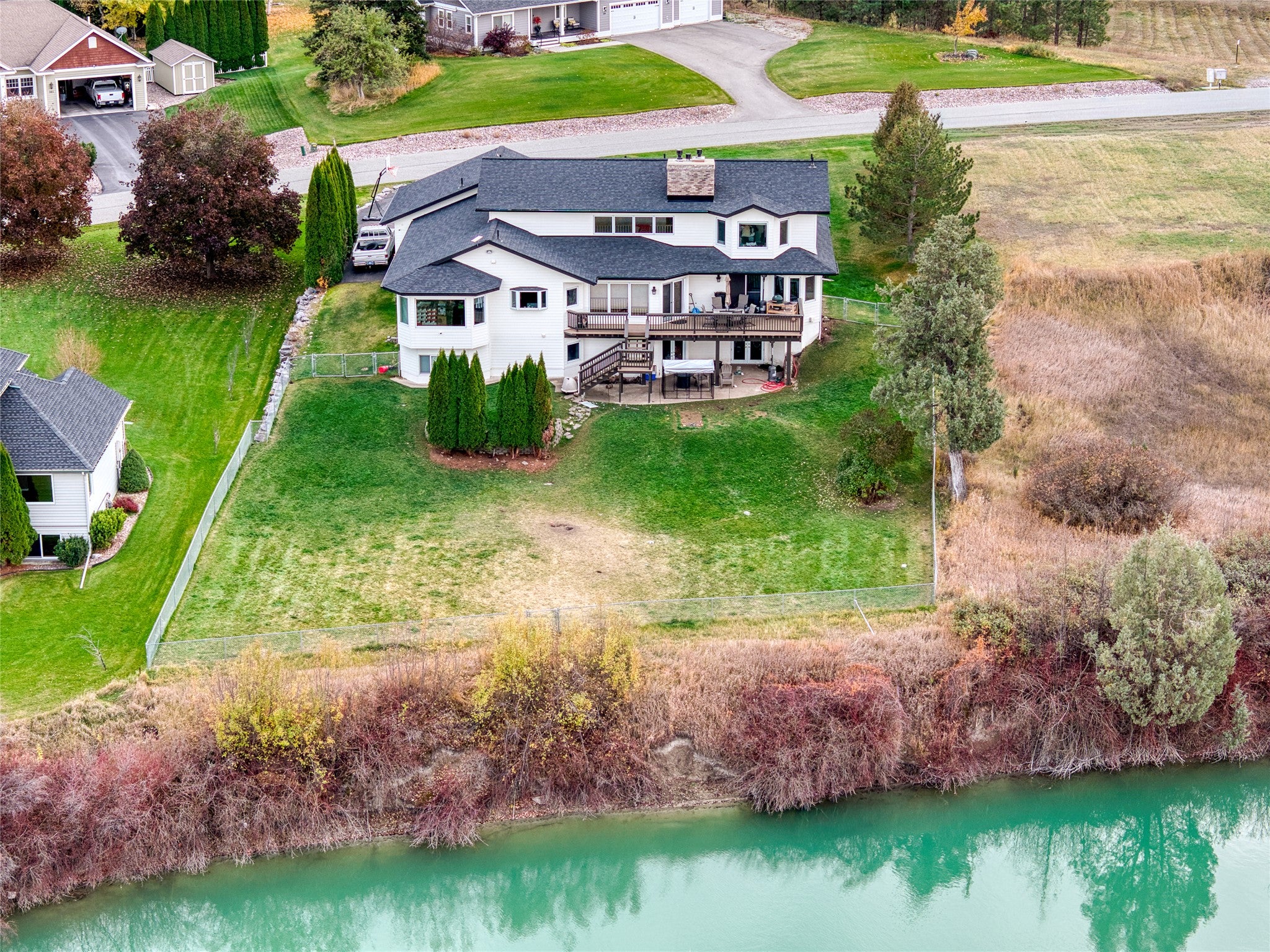 Kalispell, Montana, 59901, United States, 5 Bedrooms Bedrooms, ,4 BathroomsBathrooms,Residential,Active,1994970