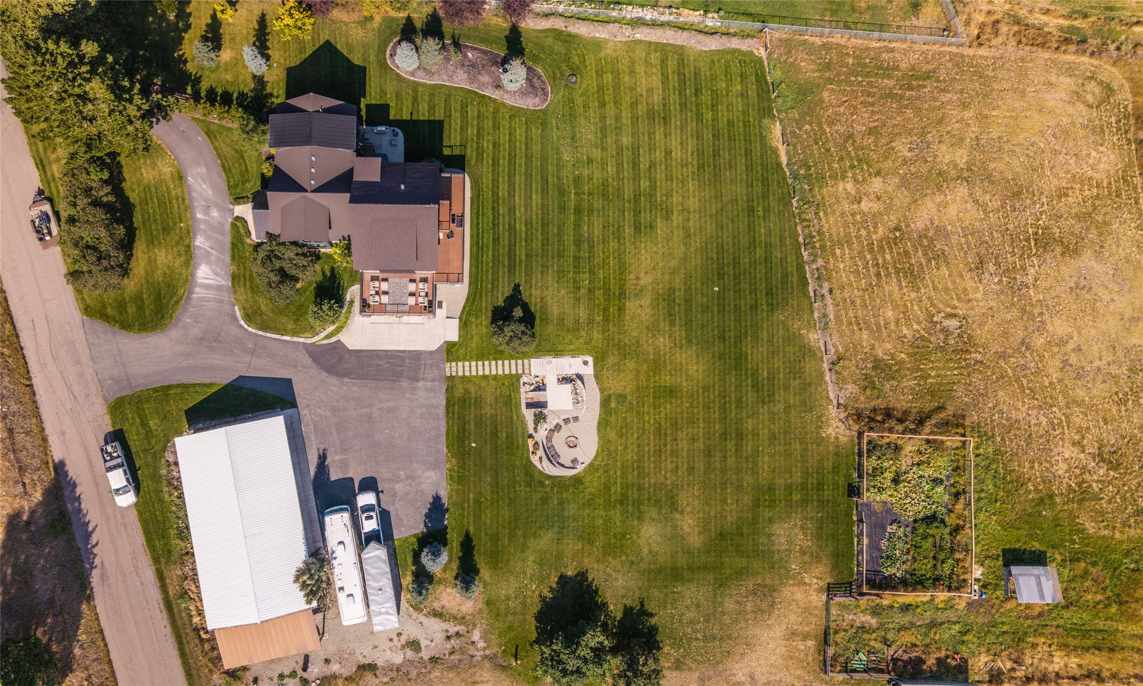 Kalispell, Montana, 59901, United States, 5 Bedrooms Bedrooms, ,4 BathroomsBathrooms,Residential,Active,2009395