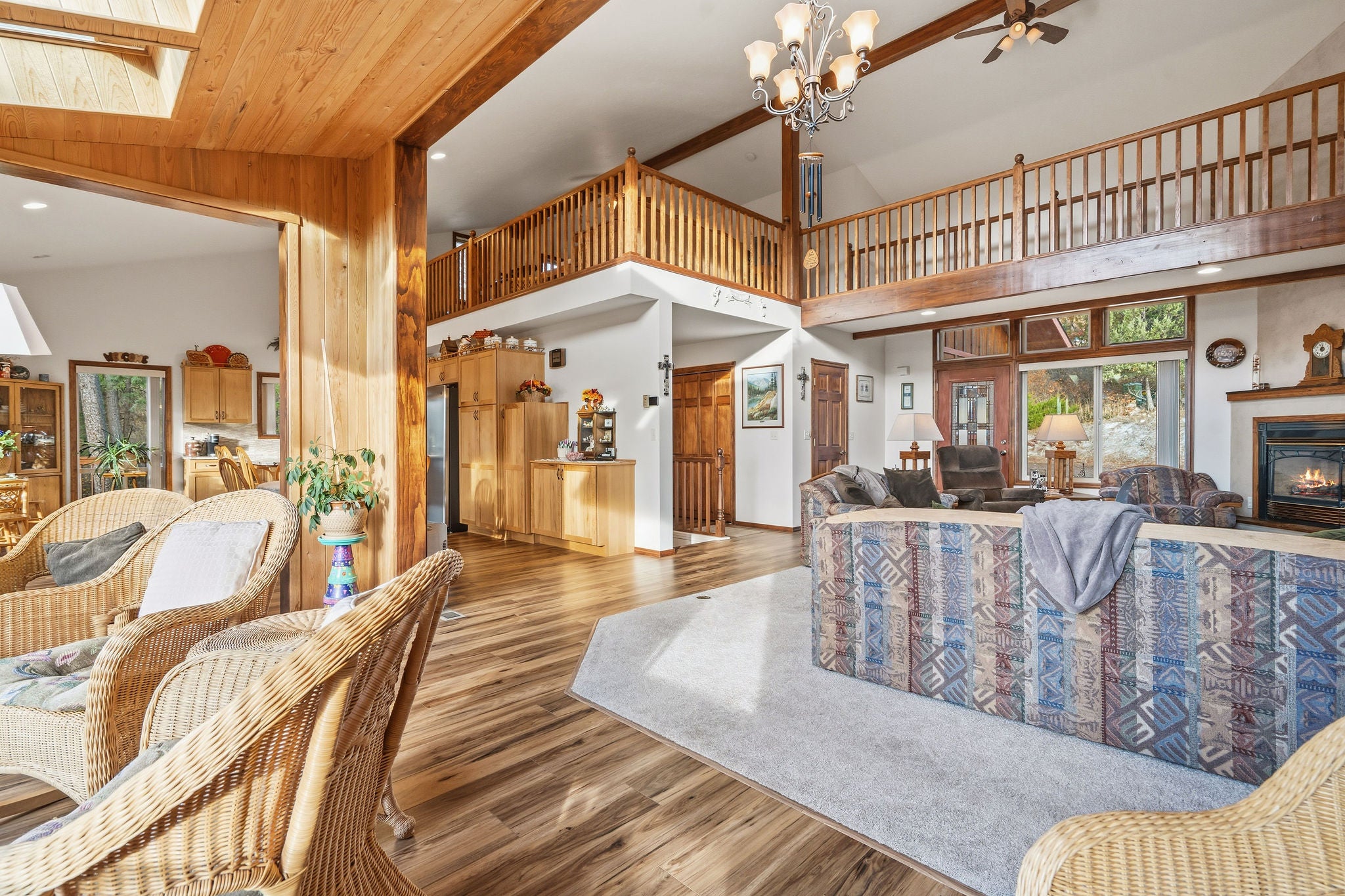 Somers, Montana, 59932, United States, 4 Bedrooms Bedrooms, ,4 BathroomsBathrooms,Residential,Active,2009840