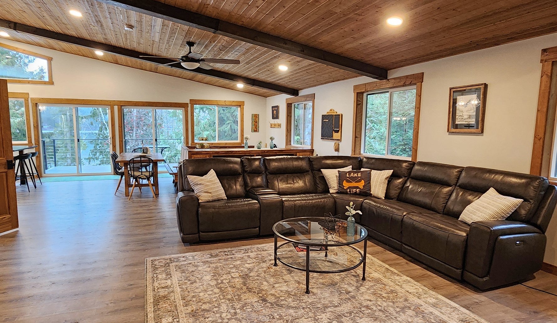 Bigfork, Montana, 59911, United States, 7 Bedrooms Bedrooms, ,6 BathroomsBathrooms,Residential,Active,2007283