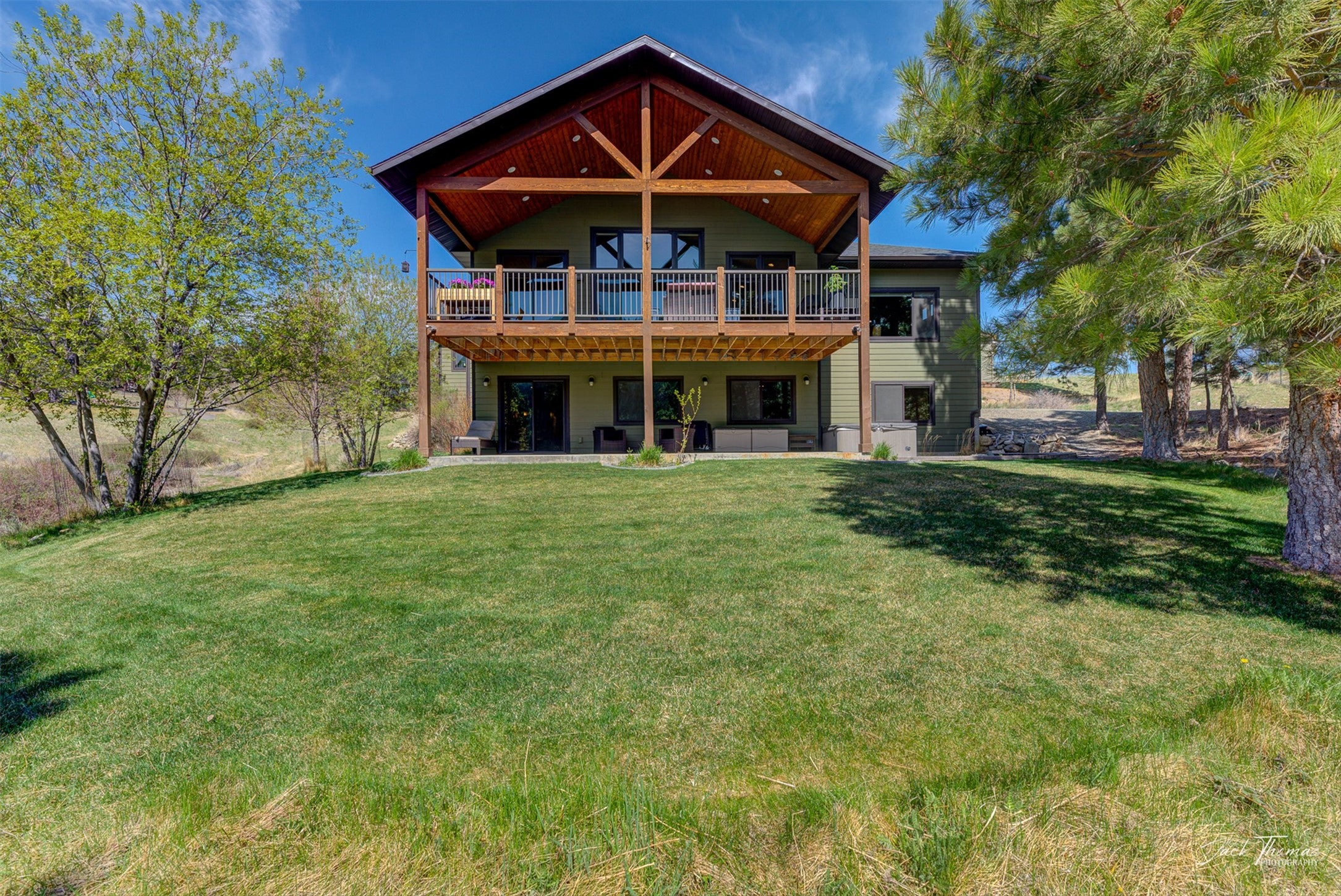 Helena, Montana, 59601, United States, 5 Bedrooms Bedrooms, ,3 BathroomsBathrooms,Residential,Active,2040229
