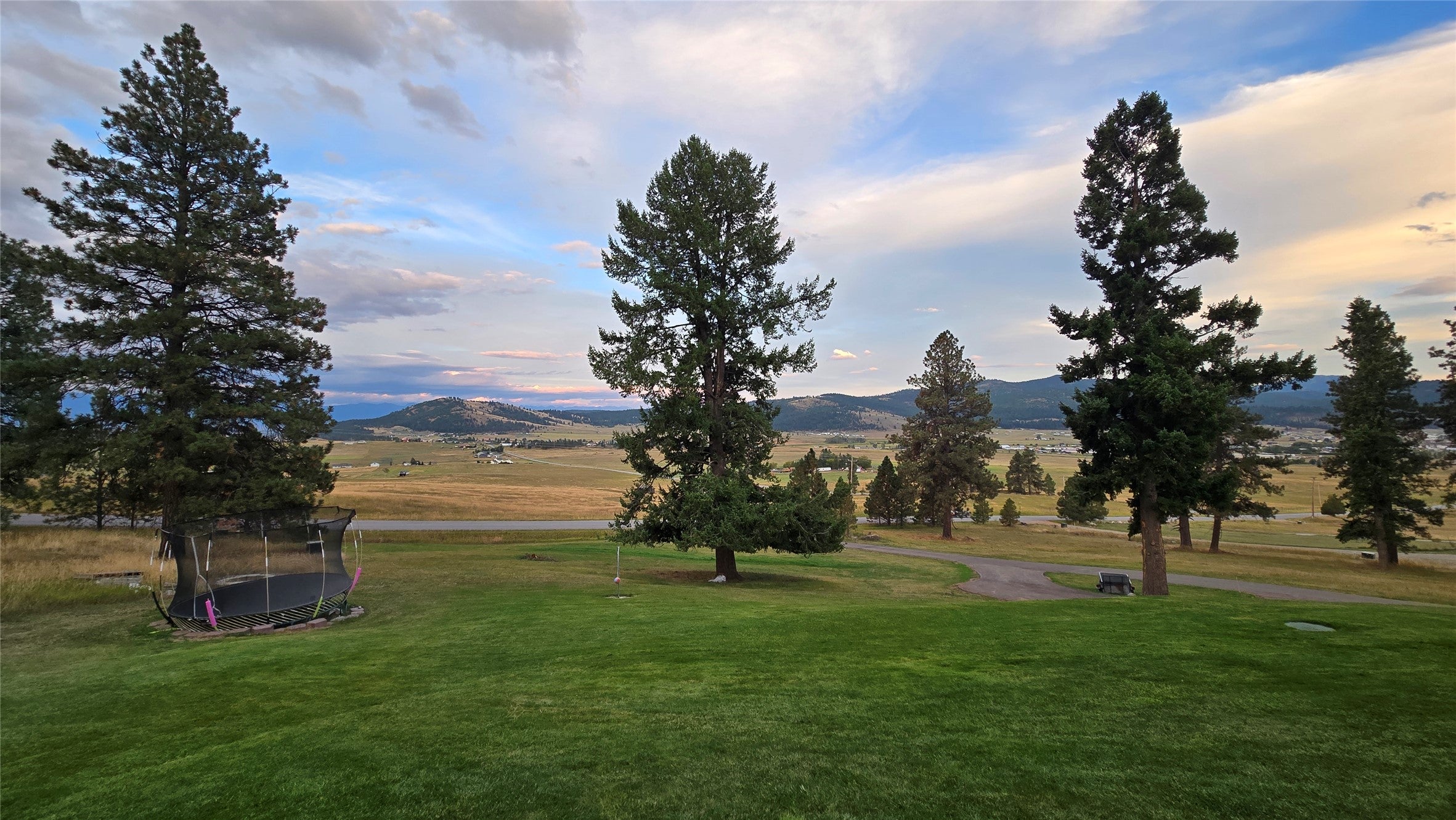 Kalispell, Montana, 59901, United States, 5 Bedrooms Bedrooms, ,3 BathroomsBathrooms,Residential,Active,1753509