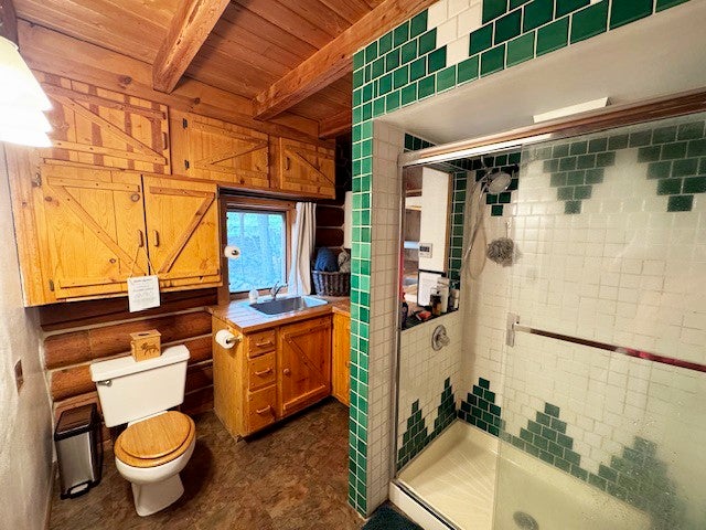 Whitefish, Montana, 59937, United States, 4 Bedrooms Bedrooms, ,3 BathroomsBathrooms,Residential,Active,1889340