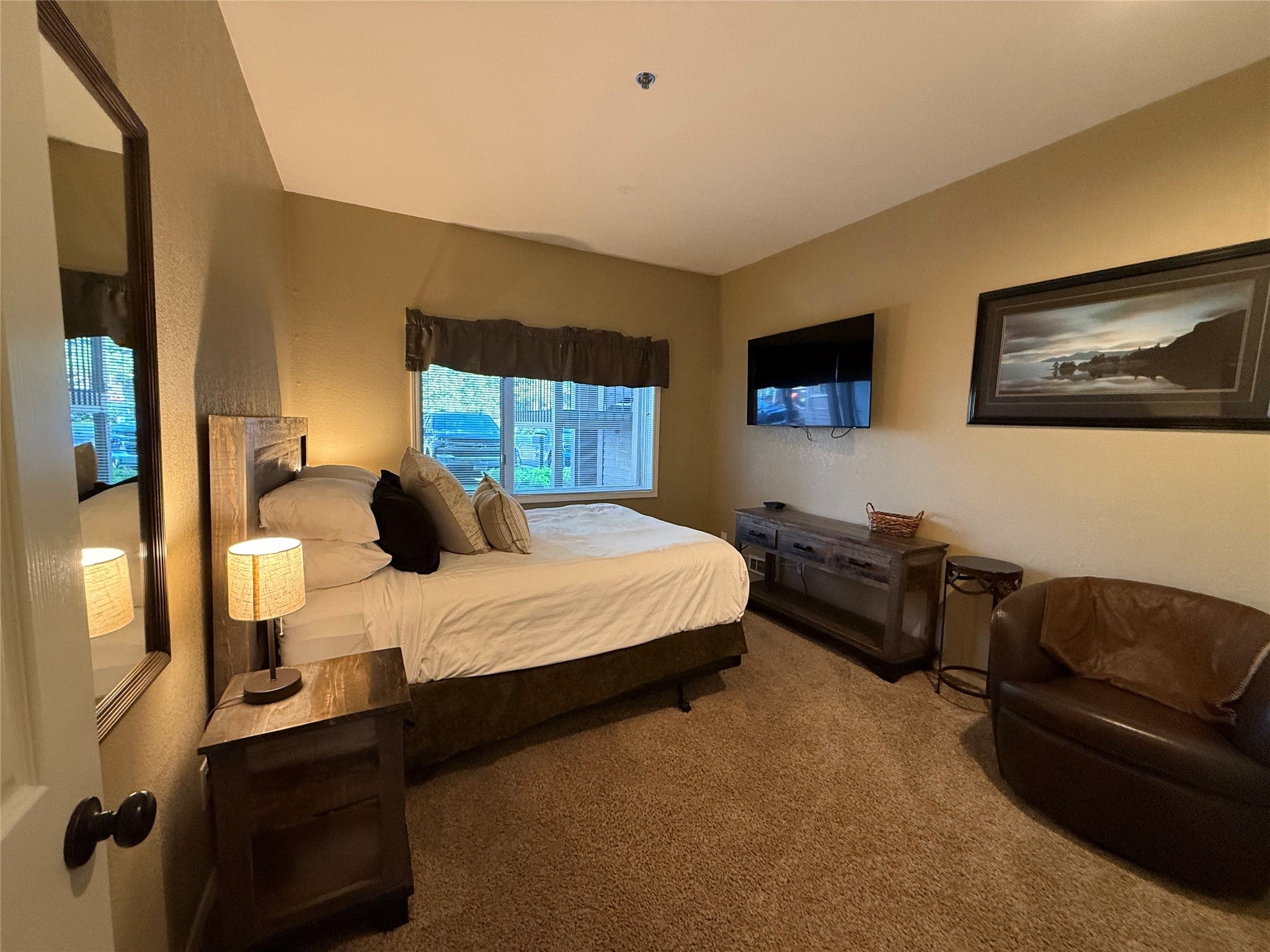 Whitefish, Montana, 59937, United States, 2 Bedrooms Bedrooms, ,2 BathroomsBathrooms,Residential,Active,1946322