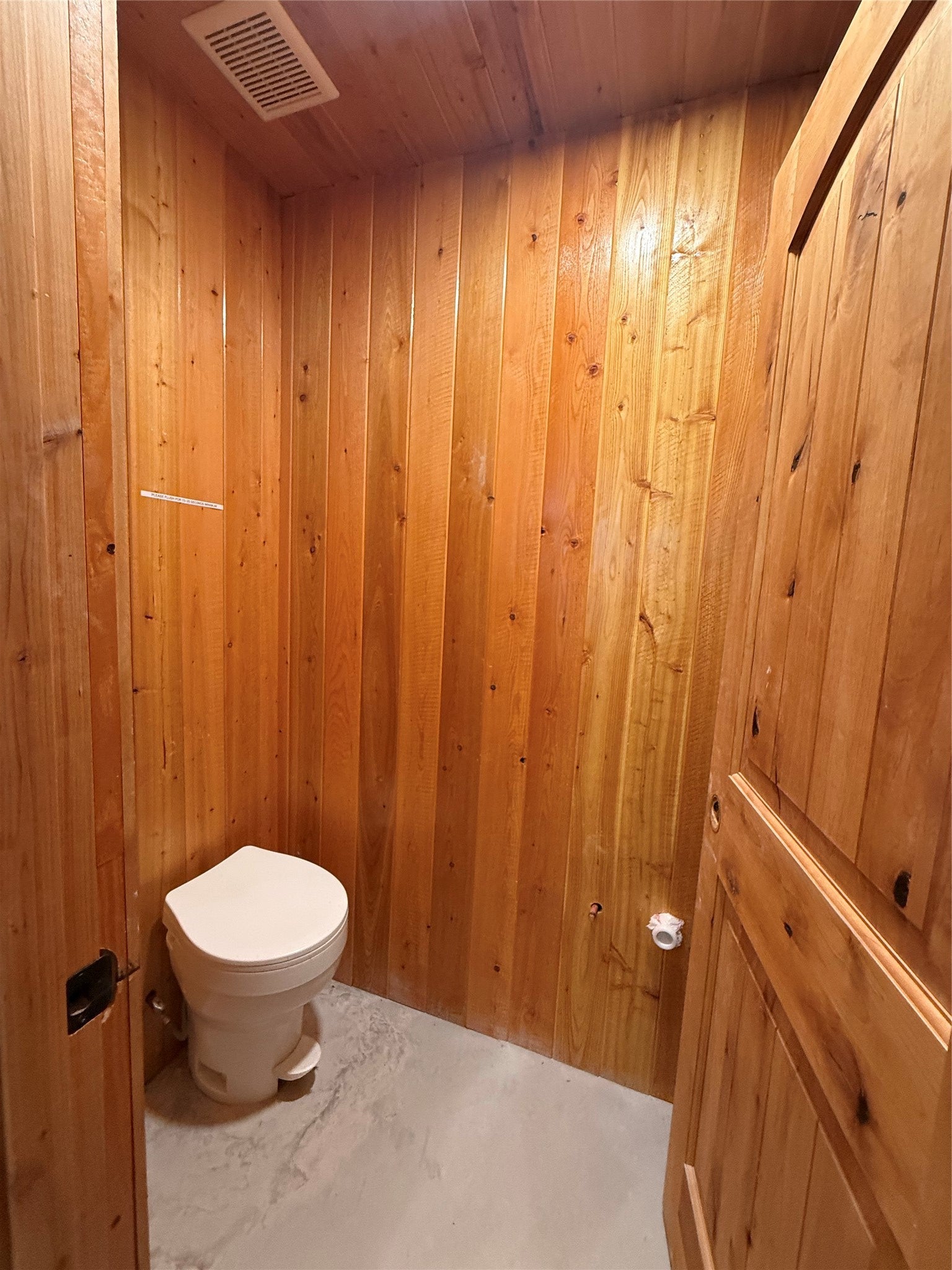 Whitefish, Montana, 59937, United States, 4 Bedrooms Bedrooms, ,5 BathroomsBathrooms,Residential,Active,1905114