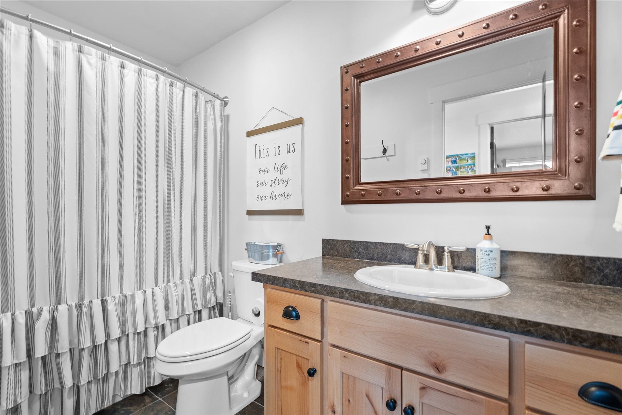 Columbia Falls, Montana, 59912, United States, 4 Bedrooms Bedrooms, ,3 BathroomsBathrooms,Residential,Active,1834486