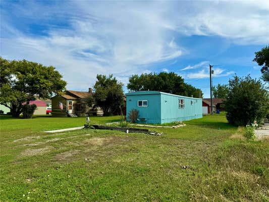 2207 MAIN ST, FORT BENTON, MT 59442, photo 4 of 13