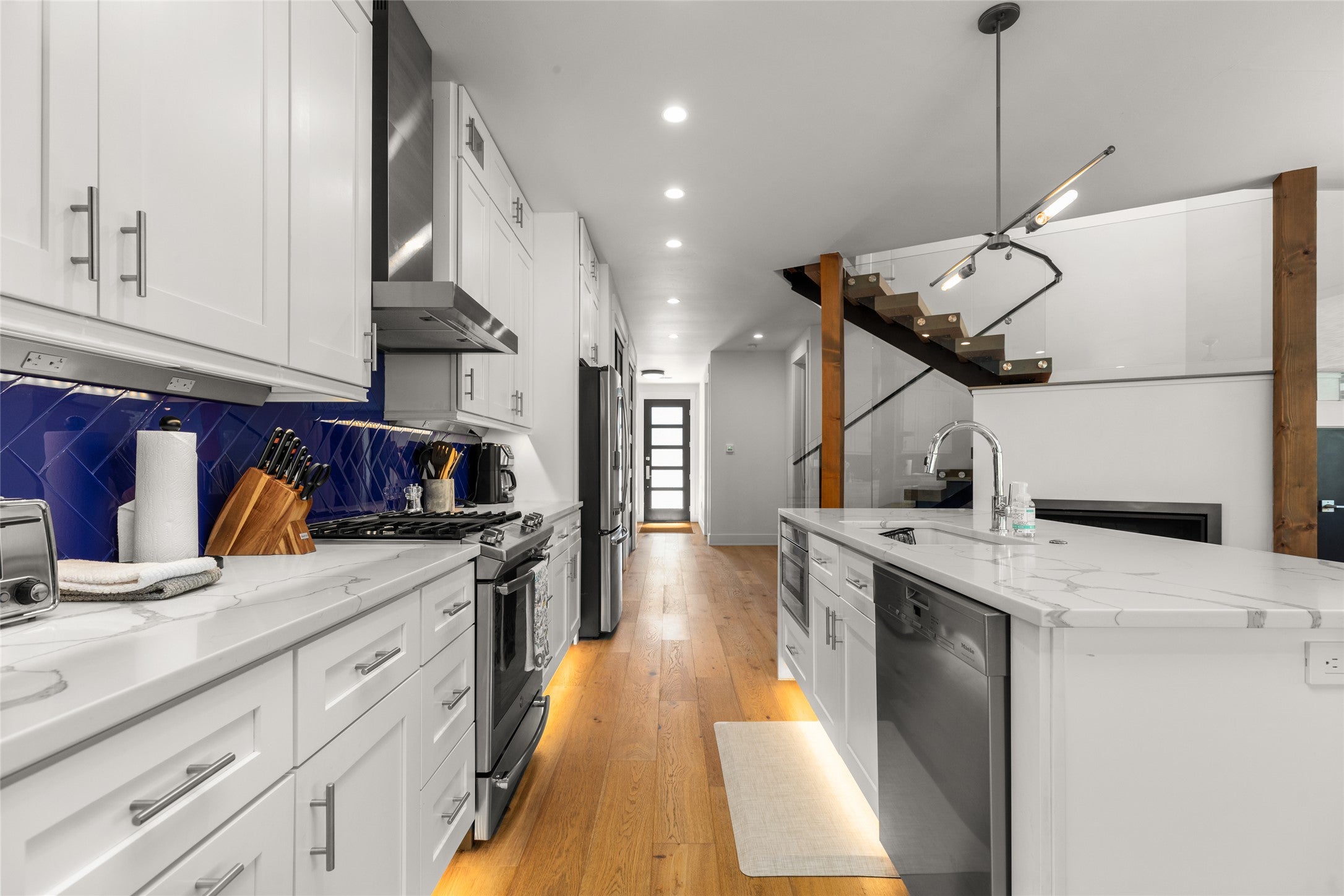 Whitefish, Montana, 59937, United States, 7 Bedrooms Bedrooms, ,5 BathroomsBathrooms,Residential,Active,1914927