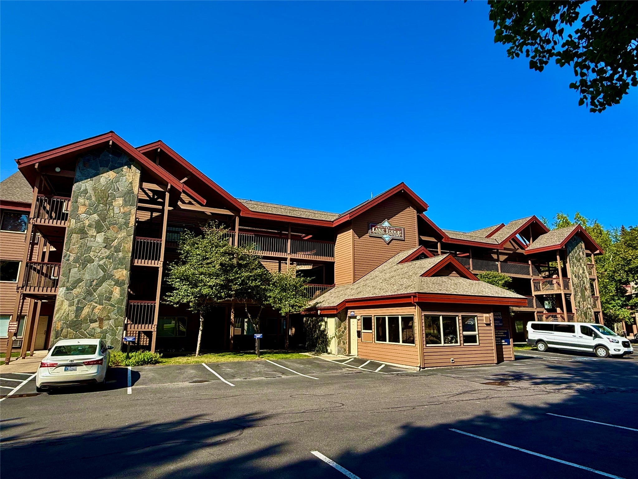 Whitefish, Montana, 59937, United States, 2 Bedrooms Bedrooms, ,2 BathroomsBathrooms,Residential,Active,1946322