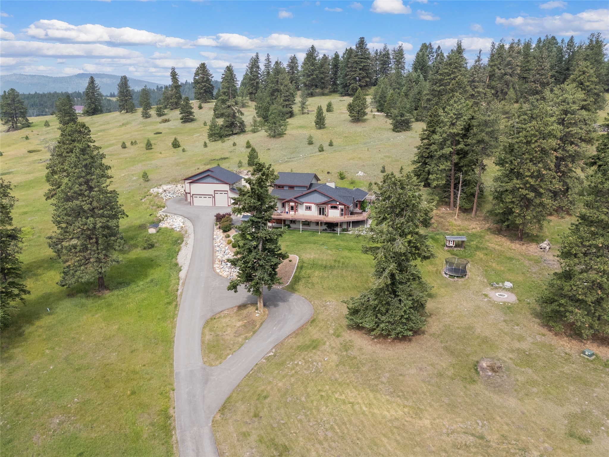 Kalispell, Montana, 59901, United States, 5 Bedrooms Bedrooms, ,3 BathroomsBathrooms,Residential,Active,1753509