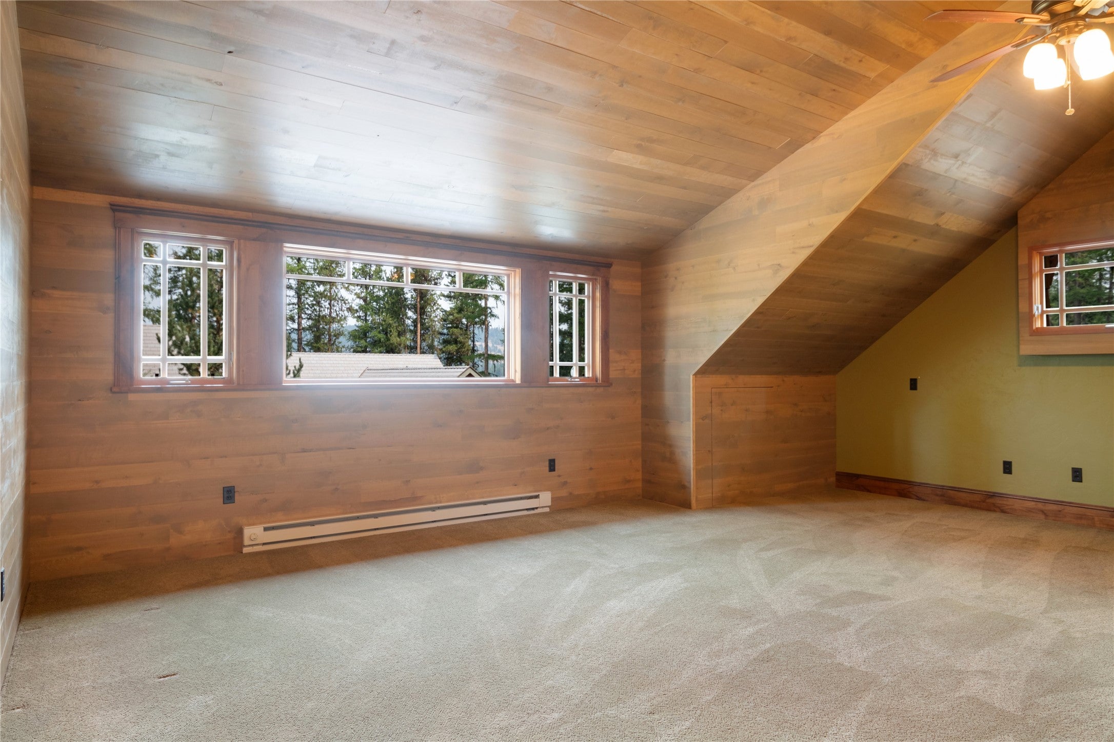 Seeley Lake, Montana, 59868, United States, ,3 BathroomsBathrooms,Residential,Active,1798207