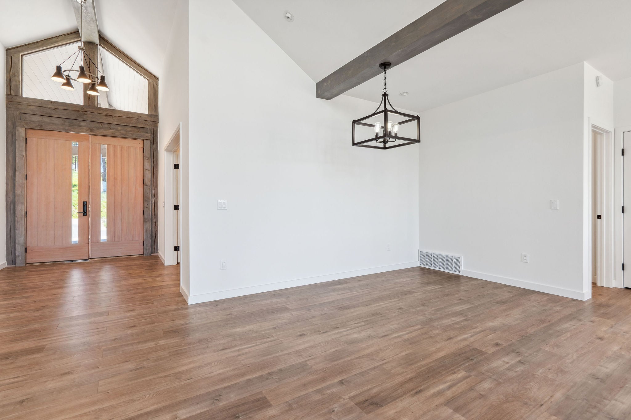 Lakeside, Montana, 59922, United States, 6 Bedrooms Bedrooms, ,5 BathroomsBathrooms,Residential,Active,1832319