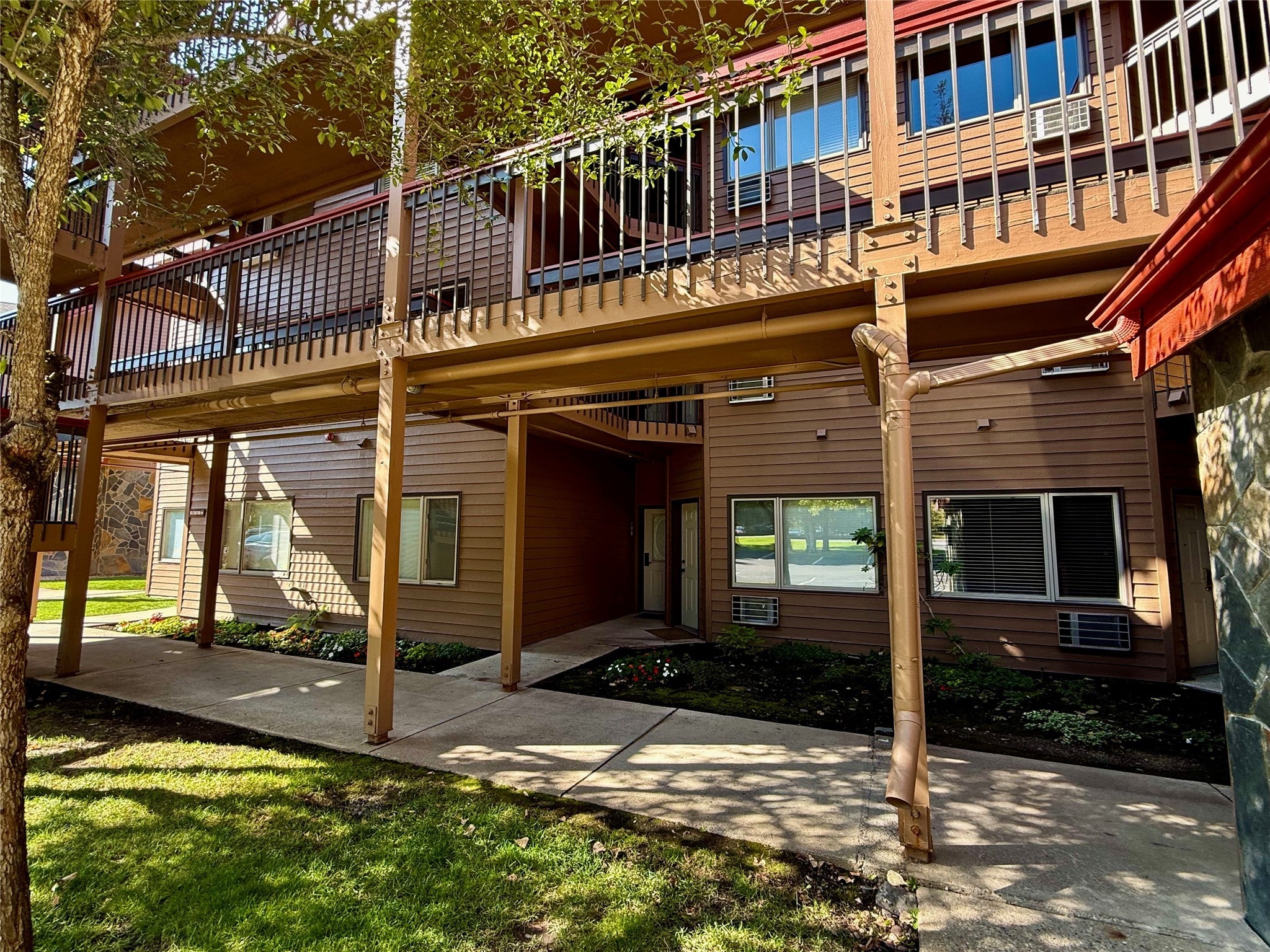 Whitefish, Montana, 59937, United States, 2 Bedrooms Bedrooms, ,2 BathroomsBathrooms,Residential,Active,1946322